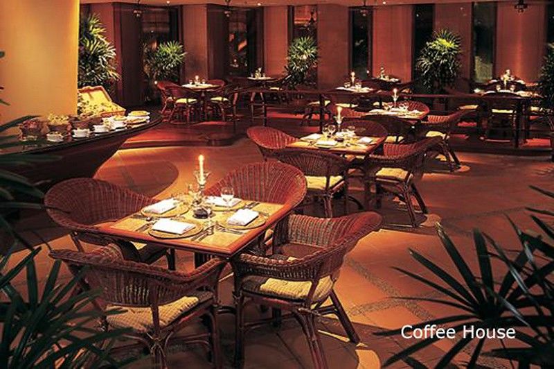 Отель The Millen Penang, Autograph Collection Джорджтаун Экстерьер фото Coffee House